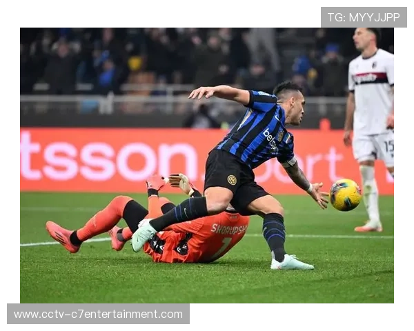 劳塔罗头球破门瞬间,国米客场先声夺人 劳塔罗头球破门瞬间,国米客场先声夺人